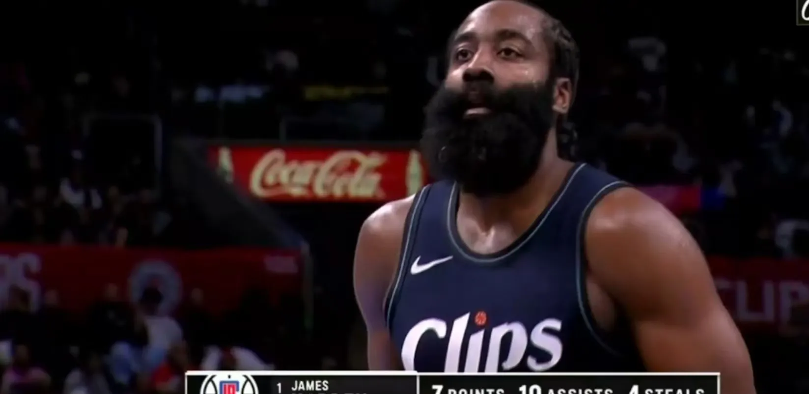 关于独行侠引发争议！，哈登官方宣布爆冷新规比赛高潮迭起的信息