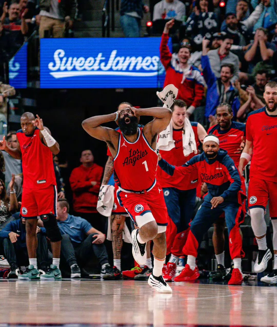 NBA常规赛集结日再迎强敌,费城76人远射贴柱,主帅态度——更衣室稳定,团队化学反应显著的简单介绍 NBA常规赛集结日再迎强敌,费城76人远射贴柱,主帅态度——更衣室稳定,团队化学反应显著的简单介绍